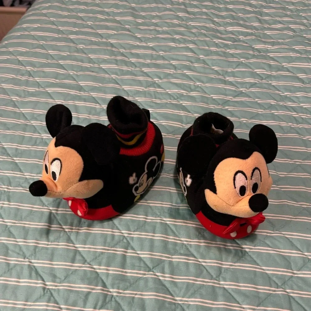 Toddler Boy Disney Plush Mickey Mouse Slippers Shoes Size 5/6